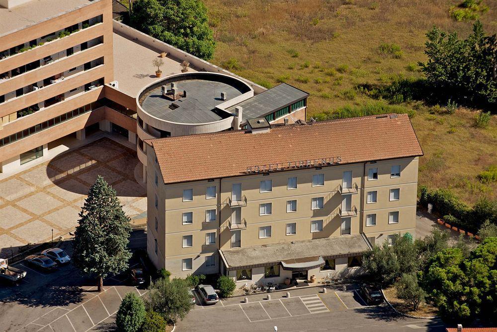 Hotel Tirrenus Perugia Exterior photo